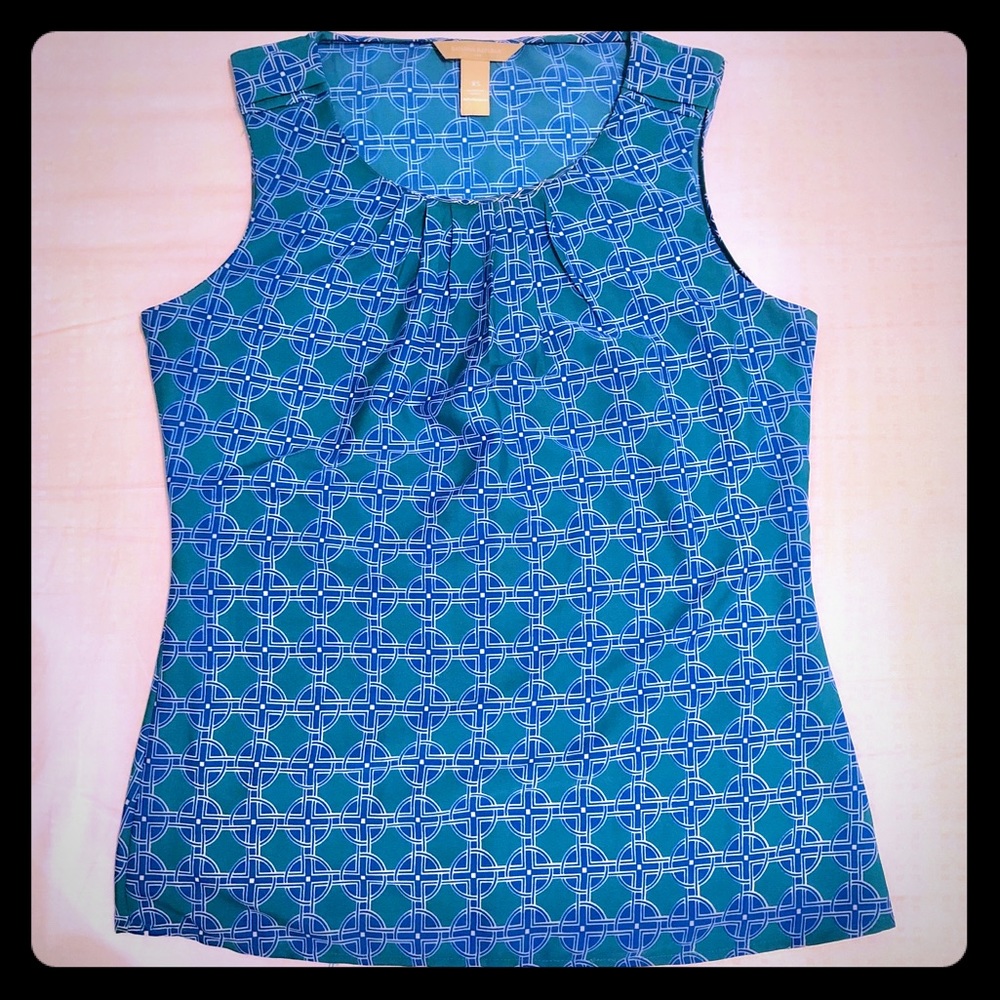 Banana Republic Green Sleeveless Blouse - NWOT